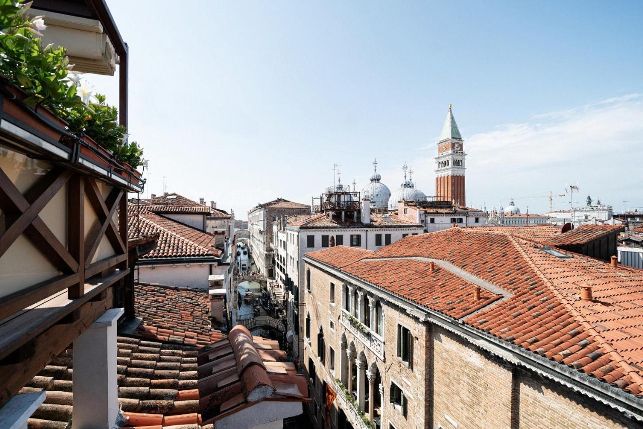 Hotel Colombina Venice Exterior photo