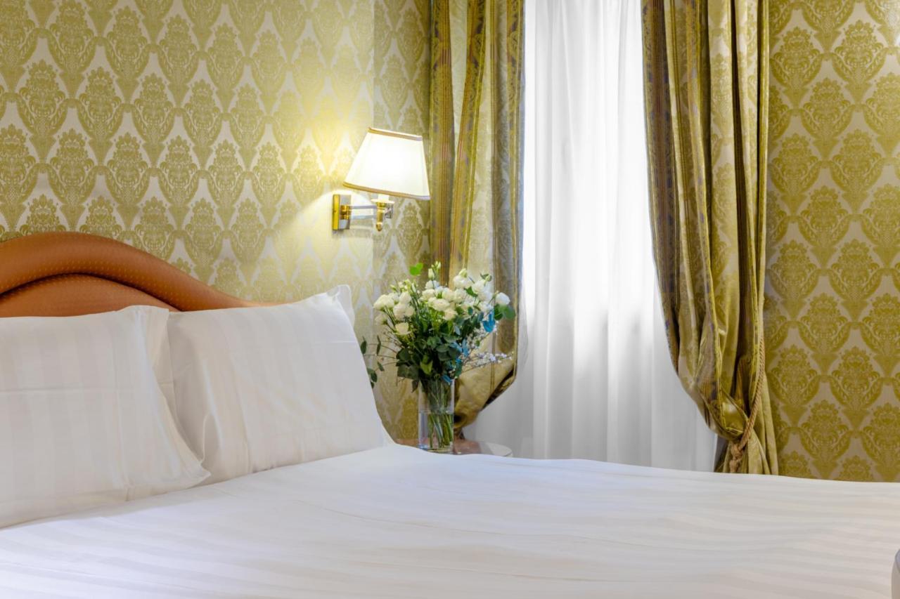 Hotel Colombina Venice Exterior photo