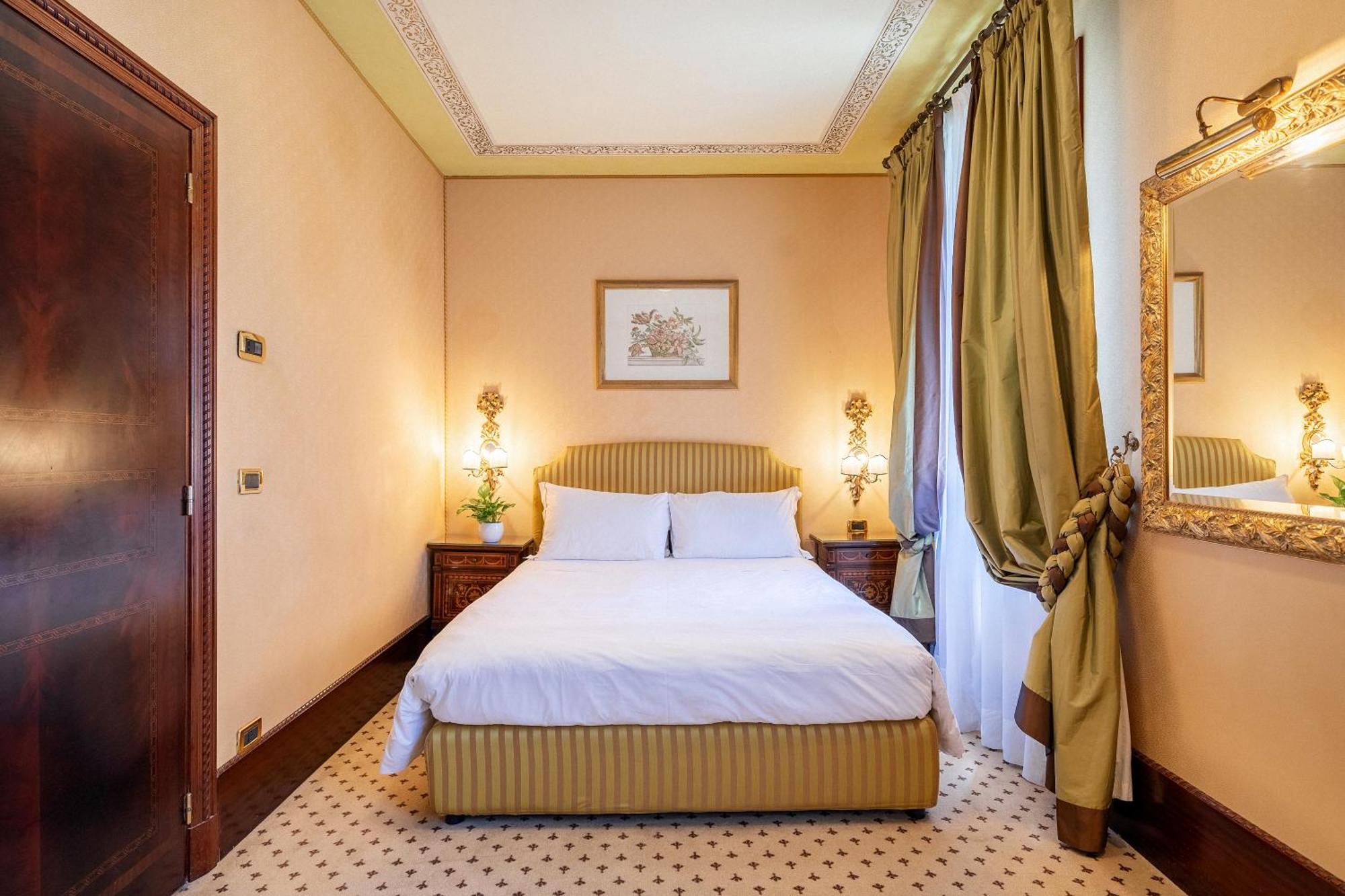 Hotel Colombina Venice Exterior photo